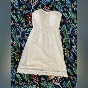 Vanity Cream Lace Dress (S)